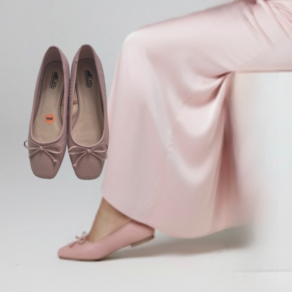 Cliffs by WHITE MOUNTAIN Blush Pink Flats